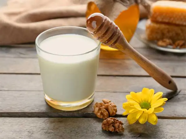 Mặt Nạ Sữa Tươi Và Mật Ong Mặt Nạ Sữa Tươi Và Mật Ong