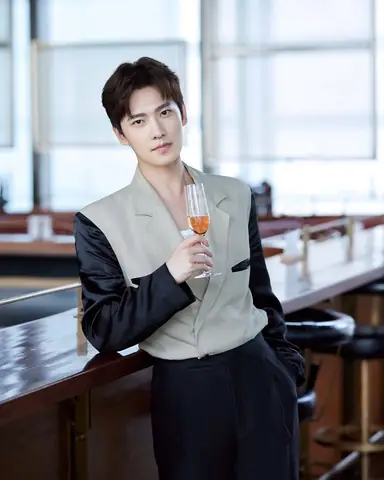 Mắt Rồng Trong Tướng Số Mắt Rồng Trong Tướng Số