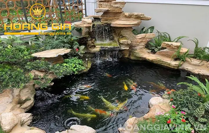 Mẫu Hồ Cá Koi Ngoài Trời