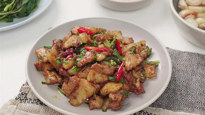 Cách Làm Thịt Ba Chỉ Rang Cháy Cạnh Ngon Chuẩn Vị Tại Nhà