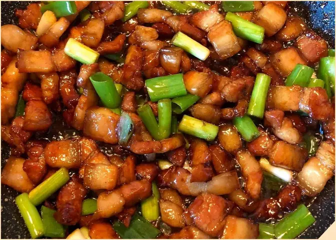 Cách Làm Thịt Ba Chỉ Rang Cháy Cạnh Ngon Chuẩn Vị Tại Nhà