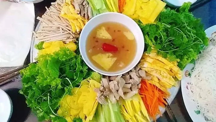 Nguyên Liệu Làm Bún Cuốn Thập Cẩm Ngon Chuẩn Vị Tại Nhà