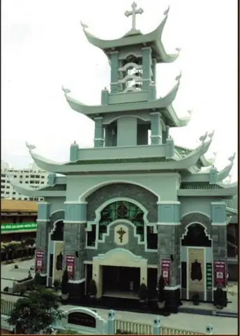 Nhà Thờ Ba Chuông