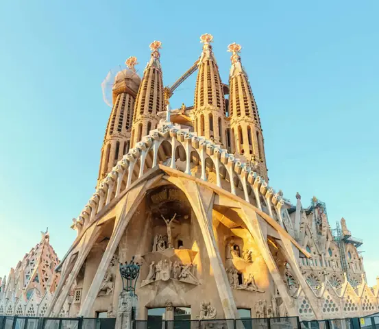 Nhà Thờ Barcelona