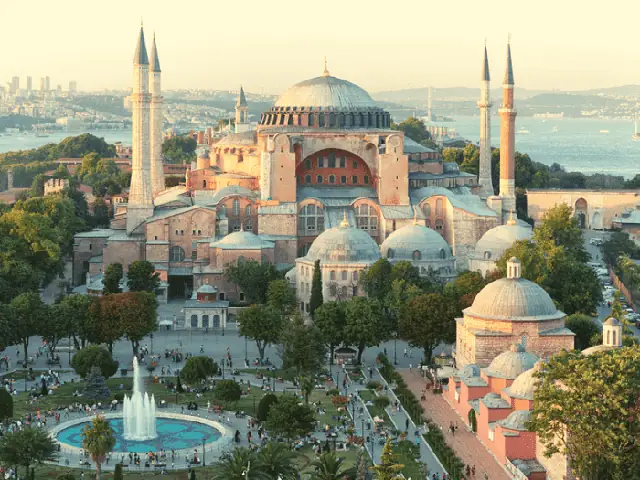 Nhà Thờ Hagia Sophia Nhà Thờ Hagia Sophia