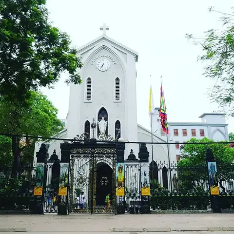 Nhà Thờ Hàm Long Nhà Thờ Hàm Long