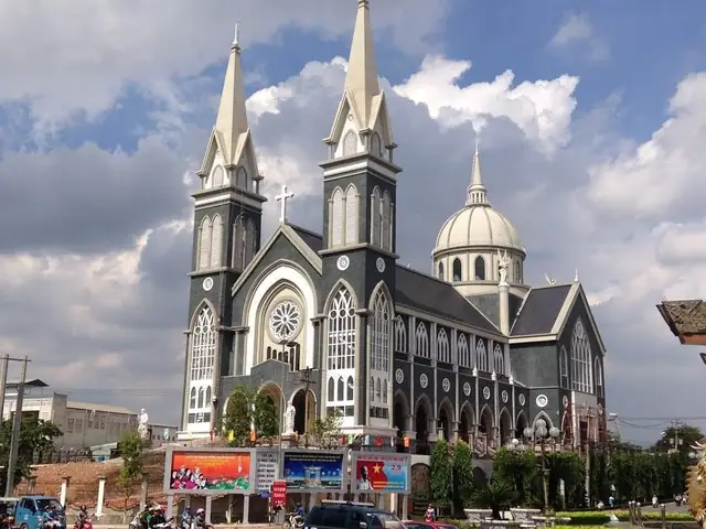 Nhà Thờ Phú Cường Nhà Thờ Phú Cường