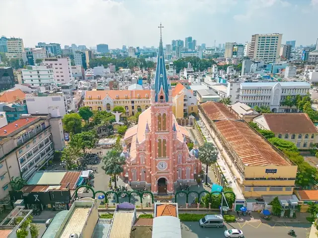 Nhà Thờ Tân