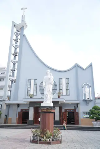 Nhà Thờ Thạch Đà
