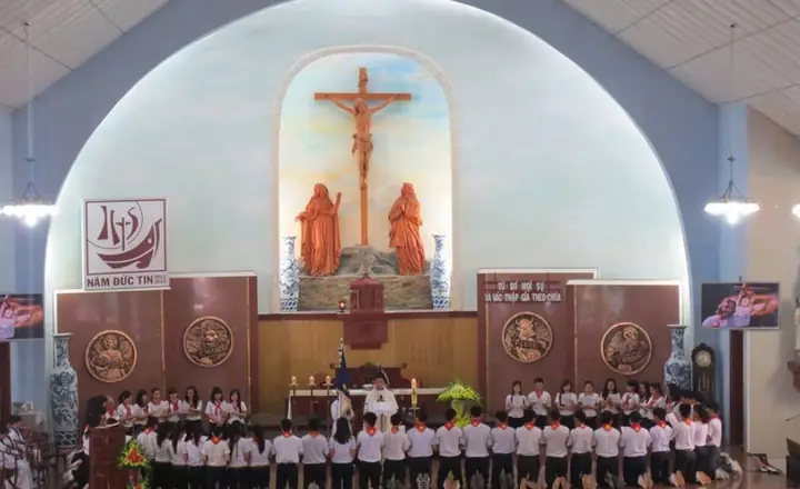 Nhà Thờ Trung Chánh Nhà Thờ Trung Chánh