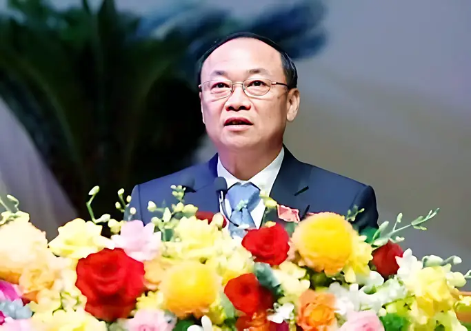 Nhận Xét Tướng Mặt Trung Hoa Nhận Xét Tướng Mặt Trung Hoa