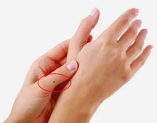 Phụ Nữ Có Tướng Tay Này Tạo Của Cải Phụ Nữ Có Tướng Tay Này Tạo Của Cải