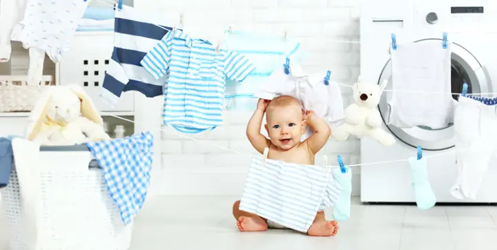 Quần Áo Trẻ Sơ Sinh Có Nên Giặt Máy