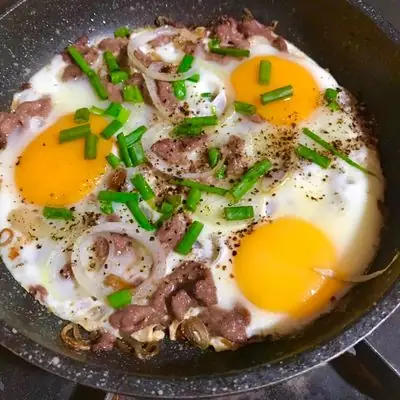 Cách Làm Thịt Bò Xào Trứng Ốp La Thơm Ngon, Đơn Giản Tại Nhà Cách Làm Thịt Bò Xào Trứng Ốp La Thơm Ngon, Đơn Giản Tại Nhà