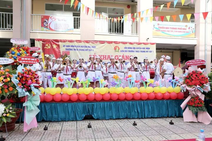 Trung Mỹ Tây 1 Trung Mỹ Tây 1