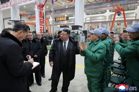Tướng Mặt Kim Jong Ul