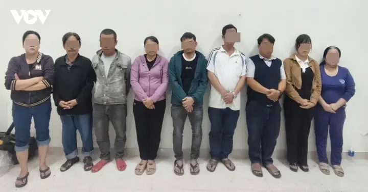 Tướng Tay Bị Lợi Dụng