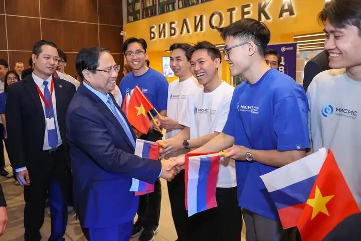 Tướng Tay Lam Việc Tâm Linh Tướng Tay Lam Việc Tâm Linh