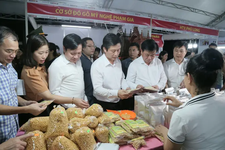 Ubnd Huyện Đông Hưng Ubnd Huyện Đông Hưng