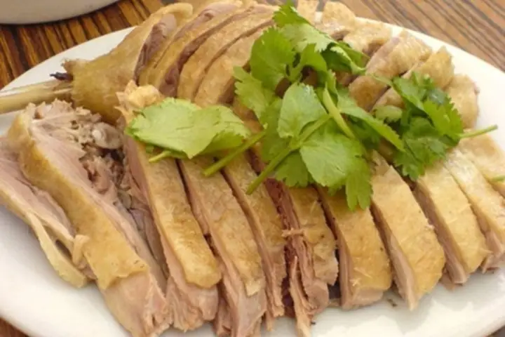 Vịt Luộc Rồi Làm Món Gì Ngon: 38+ Công Thức Chế Biến Đa Dạng Dễ Làm Tại Nhà