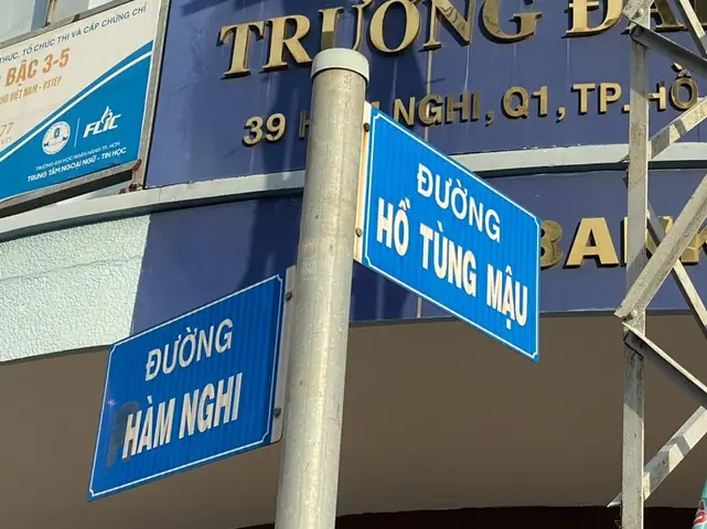 Khám Phá Đường Hồ Tùng Mậu: Vị Trí, Lịch Sử Và Địa Điểm Nổi Bật Khám Phá Đường Hồ Tùng Mậu: Vị Trí, Lịch Sử Và Địa Điểm Nổi Bật