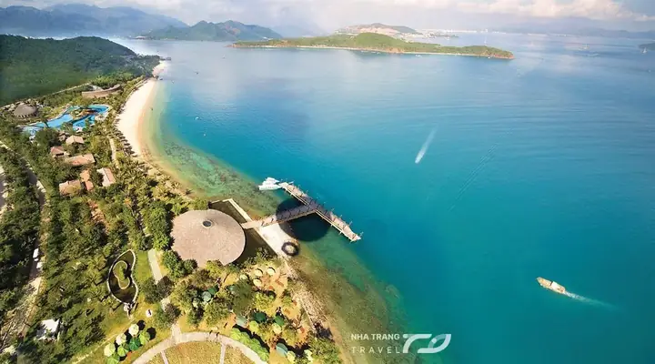 Hướng Dẫn Du Lịch Bãi Biển Hòn Tằm Nha Trang: Cách Đến, Hoạt Động & Mẹo Thú Vị