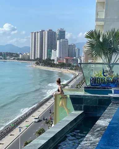 Top 5 Khách Sạn Nha Trang Có Bể Bơi Vô Cực Đẹp Nhất + Hướng Dẫn Đặt Phòng Nhanh Top 5 Khách Sạn Nha Trang Có Bể Bơi Vô Cực Đẹp Nhất + Hướng Dẫn Đặt Phòng Nhanh