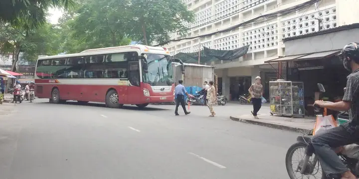 Thông Tin Các Bến Xe Quận 10 Và Hướng Dẫn Di Chuyển Chi Tiết