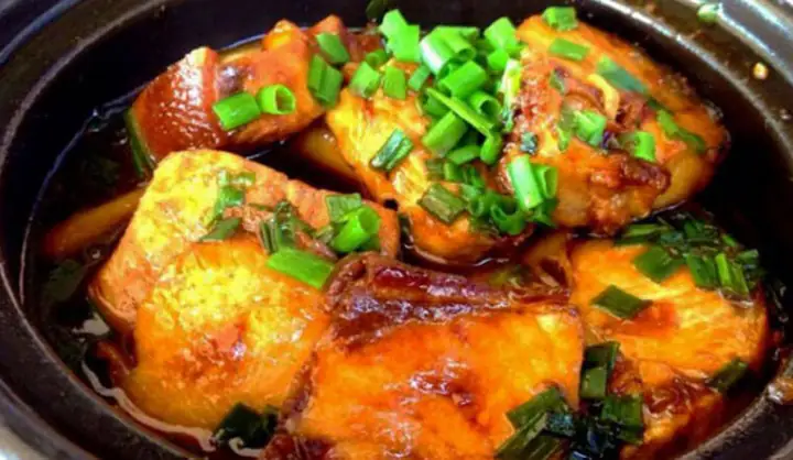 Cách Nấu Cá Chình Kho Nghệ Thơm Ngon, Đậm Đà Chuẩn Vị Tại Nhà Cách Nấu Cá Chình Kho Nghệ Thơm Ngon, Đậm Đà Chuẩn Vị Tại Nhà