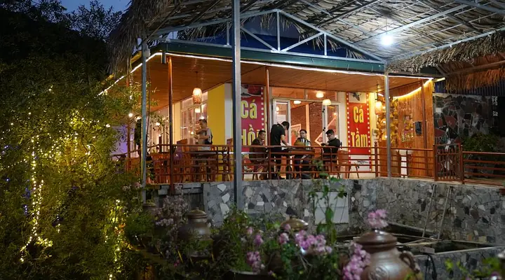 Nhà Hàng Cá Hồi Hang Dơi Mộc Châu: Review Menu, Địa Chỉ Và Trải Nghiệm Thực Khách Nhà Hàng Cá Hồi Hang Dơi Mộc Châu: Review Menu, Địa Chỉ Và Trải Nghiệm Thực Khách