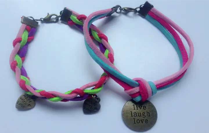 Cách Làm Vòng Tay Handmade Bằng Dây Da