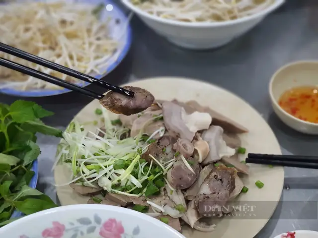 Đánh Giá Chi Tiết Cháo Lòng 170b Võ Thị Sáu – Thực Đơn, Giá, Vị Trí Và Mẹo Ăn Ngon