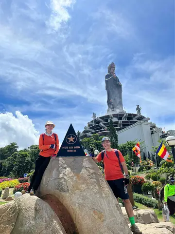 Top 10+ Địa Điểm Check-in Núi Bà Đen Tây Ninh Đẹp Nhất Không Thể Bỏ Lỡ Top 10+ Địa Điểm Check-in Núi Bà Đen Tây Ninh Đẹp Nhất Không Thể Bỏ Lỡ