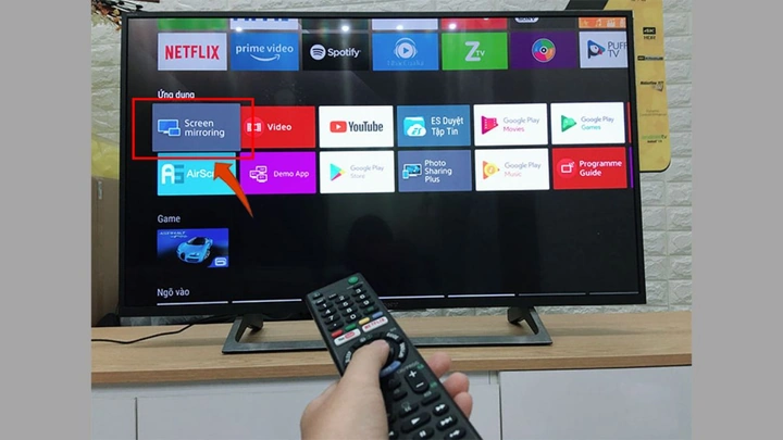 Hướng Dẫn Chi Tiết Cách Chiếu Hình Ảnh Điện Thoại Lên Tv Nhanh, Đơn Giản Và Hiệu Quả Cho Người Dùng Android & Ios Hướng Dẫn Chi Tiết Cách Chiếu Hình Ảnh Điện Thoại Lên Tv Nhanh, Đơn Giản Và Hiệu Quả Cho Người Dùng Android & Ios