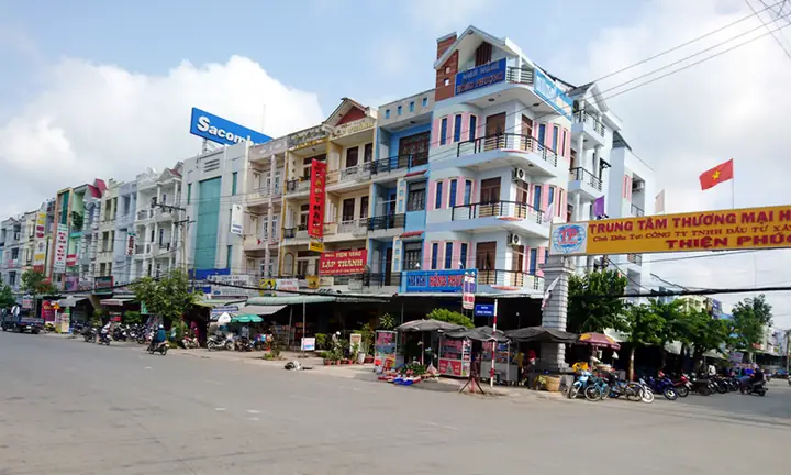 Khám Phá Chợ Ngã Sáu Hậu Giang: Đặc Điểm, Vị Trí Và Trải Nghiệm Mua Sắm