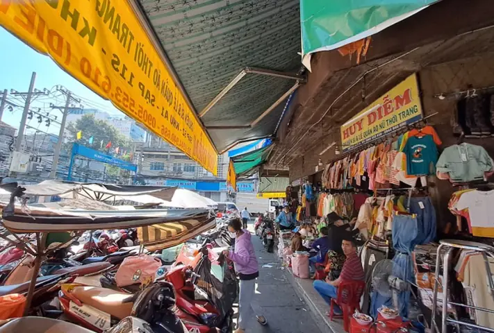 Kinh Nghiệm Đi Chợ Tân Bình: Địa Chỉ, Thời Gian Và Bí Quyết Mua Sắm, Lấy Sỉ Giá Rẻ