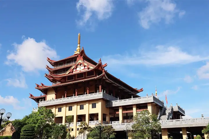 Thông Tin Chi Tiết Về Chùa Bửu Sơn Quận 5: Địa Chỉ, Lịch Sử Và Dịch Vụ Lưu Tro Cốt Thông Tin Chi Tiết Về Chùa Bửu Sơn Quận 5: Địa Chỉ, Lịch Sử Và Dịch Vụ Lưu Tro Cốt