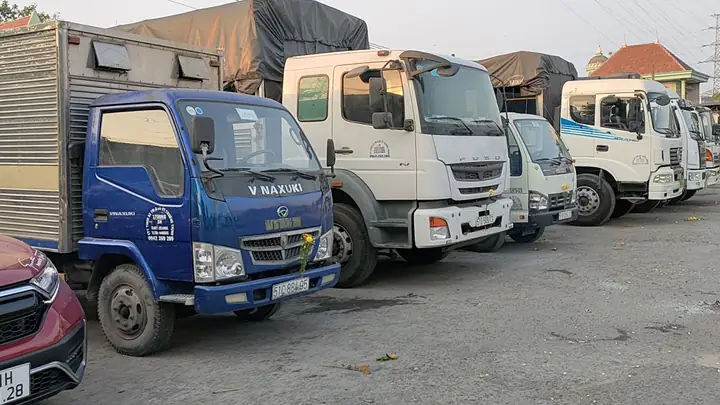 Dịch Vụ Vận Chuyển Hàng Đi Quảng Ngãi Uy Tín, Nhanh Chóng Và Giá Rẻ Dịch Vụ Vận Chuyển Hàng Đi Quảng Ngãi Uy Tín, Nhanh Chóng Và Giá Rẻ