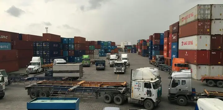 Phí Cic Là Gì? Giải Thích Chi Tiết Về Phụ Phí Mất Cân Bằng Container Trong Xuất Nhập Khẩu