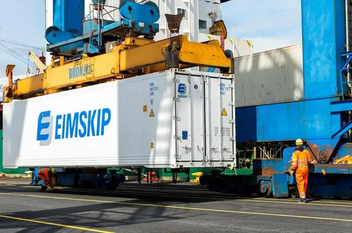 Phí Cic Là Gì? Giải Thích Chi Tiết Về Phụ Phí Mất Cân Bằng Container Trong Xuất Nhập Khẩu