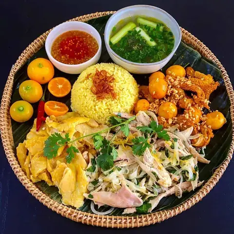 Cơm Gà Nha Trang Nguyễn Biểu: Địa Chỉ, Thực Đơn, Giá Và Review Chi Tiết