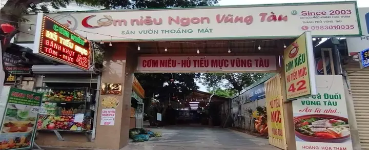 Top 10 Quán Cơm Niêu Ngon Nhất Vũng Tàu – Địa Chỉ, Món Đặc Trưng & Giá Cả Top 10 Quán Cơm Niêu Ngon Nhất Vũng Tàu – Địa Chỉ, Món Đặc Trưng & Giá Cả