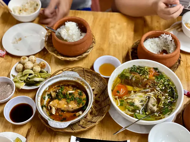 Top 10 Quán Cơm Niêu Ngon Nhất Vũng Tàu – Địa Chỉ, Món Đặc Trưng & Giá Cả Top 10 Quán Cơm Niêu Ngon Nhất Vũng Tàu – Địa Chỉ, Món Đặc Trưng & Giá Cả
