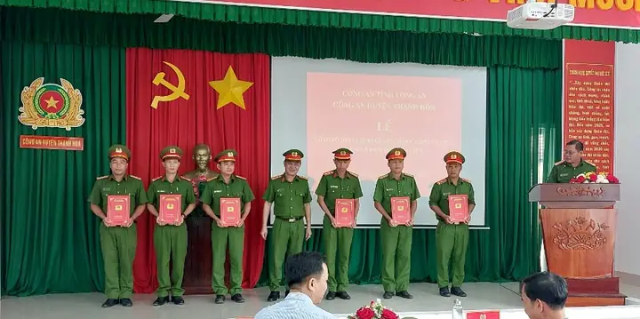 Thông Tin Địa Chỉ Và Số Điện Thoại Liên Hệ Công An Huyện Thạnh Hóa (long An) Thông Tin Địa Chỉ Và Số Điện Thoại Liên Hệ Công An Huyện Thạnh Hóa (long An)