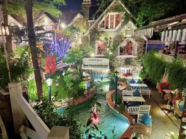 Khám Phá Country Houses Cafe Gò Vấp: Không Gian Kiến Trúc Châu Âu Giữa Lòng Sài Gòn Khám Phá Country Houses Cafe Gò Vấp: Không Gian Kiến Trúc Châu Âu Giữa Lòng Sài Gòn