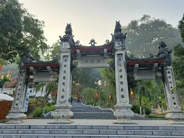 Cửa Khẩu Lào Cai Có Gì? Những Điểm Tham Quan Và Trải Nghiệm Không Thể Bỏ Lỡ Cửa Khẩu Lào Cai Có Gì? Những Điểm Tham Quan Và Trải Nghiệm Không Thể Bỏ Lỡ