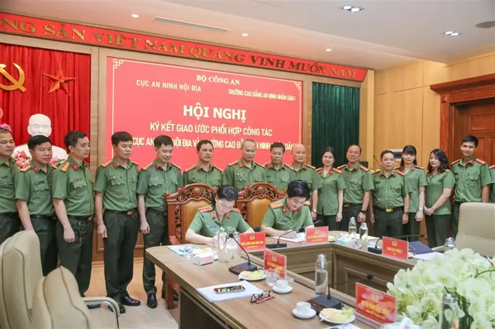 Cục An Ninh Nội Địa: Chức Năng, Nhiệm Vụ Và Thông Tin Cơ Cấu Tổ Chức Mới Nhất Cục An Ninh Nội Địa: Chức Năng, Nhiệm Vụ Và Thông Tin Cơ Cấu Tổ Chức Mới Nhất