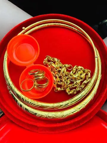 Danh Sách Tiệm Vàng Uy Tín Tại Huyện Gia Lâm: Địa Chỉ Và Kinh Nghiệm Chọn Mua Danh Sách Tiệm Vàng Uy Tín Tại Huyện Gia Lâm: Địa Chỉ Và Kinh Nghiệm Chọn Mua