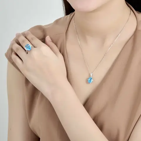 Dây Chuyền Đá Pnj: Các Mẫu Mới Nhất, Chất Liệu Vàng Bạc & Cách Chọn Phù Hợp