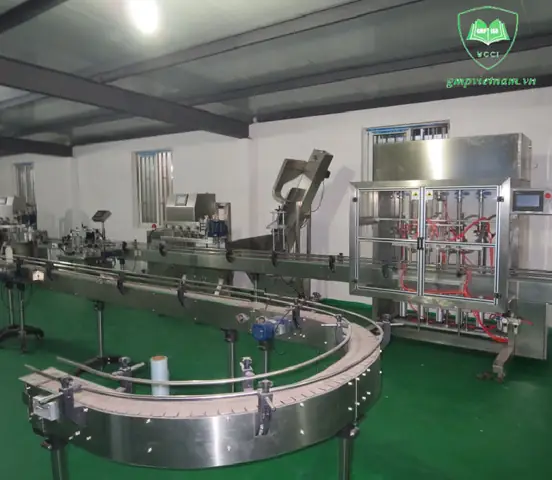 Hướng Dẫn Chọn Mua Và Cấu Tạo Dây Chuyền Đóng Nắp Chai Cho Nhà Máy Sản Xuất Hướng Dẫn Chọn Mua Và Cấu Tạo Dây Chuyền Đóng Nắp Chai Cho Nhà Máy Sản Xuất